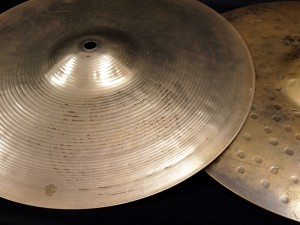 SABIAN　HH Fusion Hats 13インチ / Top:884g　Bottom:1,381g