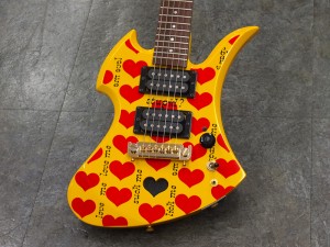 フェルナンデス ヒデ　hide x エックス　ジャパン　japan model モデル　イエローハート　バーニー　fernandes mini guitar ミニギター　モッキンバード　mockingbird スピーカー内蔵