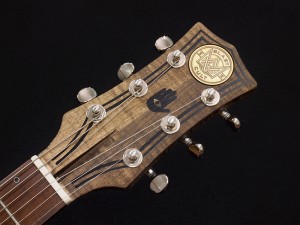 ブラストカルト　ホリー13　マジック13　MAGIC13 KING GUITARS キングギターズ　DOUBLE BASS ホーリー13　虫食い　ブルーパイン　blue pine