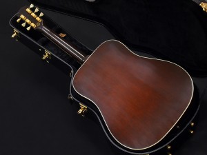 ギブソン J-45 j-50 square shoulder southern jumbo サザンジャンボ ハミングバード スクエア ショルダー 1960 60s エレアコ LR baggs element ビンテージ　ヴィンテージ　チェリーサンバースト vintage cherry sunburst アディロンダック　レッド　スプルース　adirondack red spruce