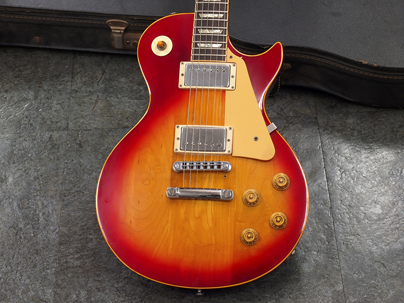 Gibson Les Paul artist 1981年製