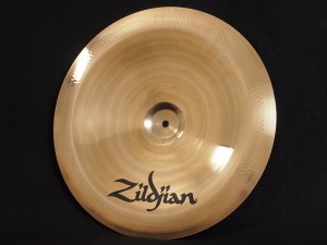 Zildjian　A Custom China 18