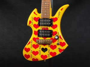 フェルナンデス ヒデ　hide x エックス　ジャパン　japan model モデル　イエローハート　バーニー　fernandes  mini guitar ミニギター　モッキンバード　mockingbird スピーカー内蔵