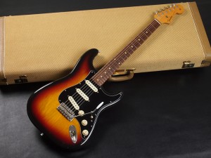 u28855 FENDER 　Stratcaster Custom Shop Neck&Vintage Series Body