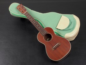 ウクレレ　フェイマス　ハナレイ　カラ　s.yairi DCT aria famous kala kara concert ukulele コンサート　ソプラノ　ロング　long soprano mahogany マホガニー　