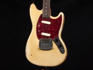 フェンダー　ムスタング　マスタング　ビンテージ　ヴィンテージ　1968 1965 1966 1964 1967 MG olympic white Vintage OLD オールド　ホワイト　白　a neck B neck