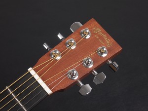 マーチン　マーティン　d-18 d-16 ooo-16 000-16 000-15m ooo-15m ドレッドノート dreadnought フォーク　アコースティック　初心者　入門　マホガニー　mahogany