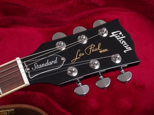 ギブソン　レスポール　トラディショナル スタンダード　traditional classic クラシック  スタンダード ブラック　シースルーブラック　トランス　ブラック  Black burst sunburst　プラス　+ plus 2018 2017 