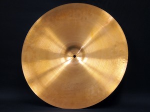 u13542 Paiste　2002 MEDIUM 20" 79年