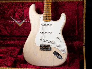 フェンダー　カスタムショップ　custom shop チームビルド　アニバーサリー　ストラトキャスター　レリック エイジド LTD 1954 1957 エリック　クラプトン LIMITED EDITION 2017 Team Built　AWBL　エイジド　ホワイト　ブロンド　限定