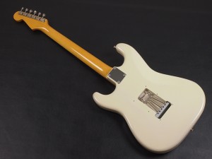 フェンダー　ジャパン　トラディショナル　ハイブリッド　hybrid　ストラトキャスター 1960 1962 60 62 Vintage white ビンテージ　ヴィンテージ　ホワイト　olympic 白　ST62 ST60 US TX Texas Special USA ラッカー　lacquer ディマジオ　dimarzio