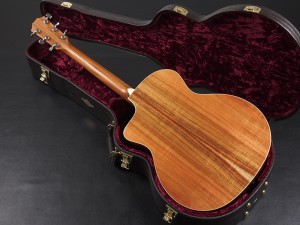 テイラー タイラー 114 110 210 214ce 210e 210  D-18 martin D-28 Koa Hawaiian ハワイアンコア　ハワイアン　デラックス　deluxe カッタウェイ　エレアコ electric acoustic ES1 ES2 初心者　入門　ビギナー