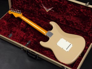 フェンダー カスタムショップ custom shop CC クローゼット クラシック チーム ビルド ストラトキャスター ジャーニーマン レリック エイジド デザートサンド デザート サンド vintage White ビンテージ ホワイト Gray LTD LIMITED EDITION Team Build 60s '60s 62 61 60 1961 1962 2011  2013 2014