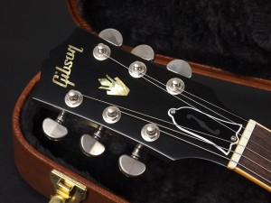 u32144 Gibson　ES-335 Satin Walnut