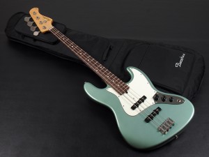 バッカス deviser ディバイザー  jazz bass ジャズベ フェンダー ジャパン japan Craft series クラフト グローバル シリーズ 初心者 入門 ビギナー 女子 子供 女性 アルダー