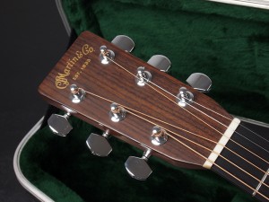 マーチン マーティン d-28 d-16 HD-28 D-35 D-18 中古 USED ドレッドノート dreadnought フォーク アコースティック ローズウッド　クロサワ楽器　黒澤楽器　正規輸入品 2000 02 01 2001 2003 初心者 入門 ビギナー