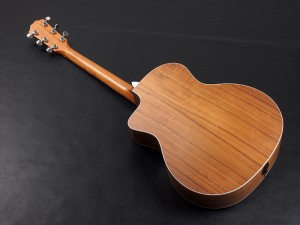 テイラー タイラー 114 110 210 214ce 210e 210 D-18 martin D-28 Koa Hawaiian 2017 2018 ハワイアンコア　ハワイアン　デラックス DLX deluxe カッタウェイ　エレアコ electric acoustic ES1 ES2 初心者　入門　ビギナー