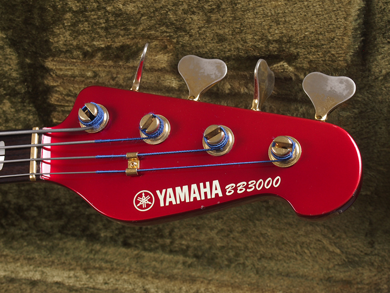 YAMAHA BB3000 Fretless 1982年製 税込販売価格 ￥128,000- 中古