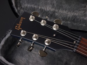 ギブソン ES-335 es330 セミアコ フルアコ シンボディ thin body es-125 ES-335 ジャズ ブルース セミアコ Jazz Blues semi acoustic nashville memphis ナッシュビル メンフィス John lennon ジョン レノン casino epiphone アクアマリン AQ Blue Sunburst ブルーサンバースト