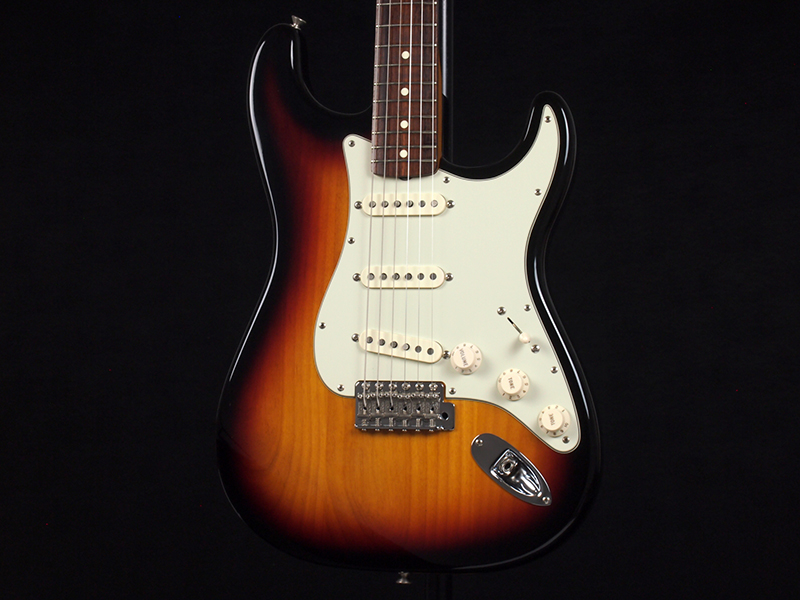 Fender Classic 60s Stratocaster 3CS 税込販売価格 ￥89,800- 中古 ...