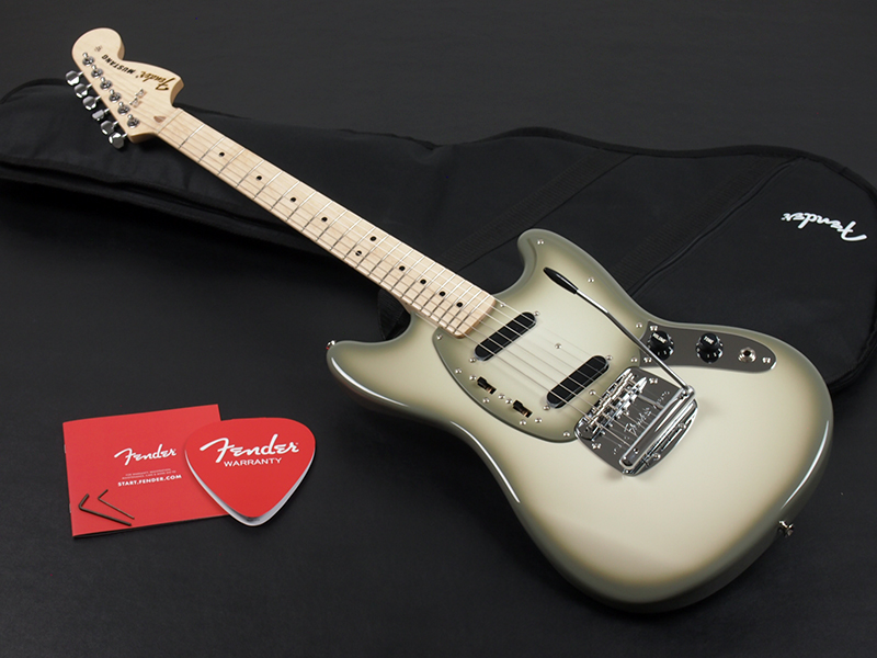 Fender Limited Edition Made in Japan Antigua Mustang 税込