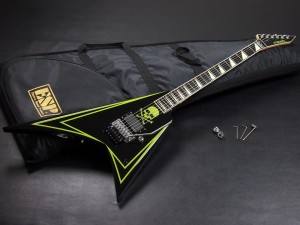 エドワーズ アレキシ ライホ サイス E-SAWTOOTH ソートゥース BLACKY ブラッキー　ピンク wild greeny グリーニー scythe jackson ジャクソン rrv kv gibson flying