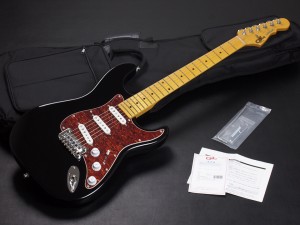 トリビュート シリーズ レガシー Fender Leo ST ストラトキャスター Stratocaster japan USA maple Neck メイプルネック S-500 Comanche