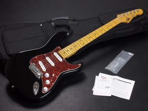 トリビュート シリーズ レガシー Fender Leo ST ストラトキャスター Stratocaster japan USA maple Neck メイプルネック S-500 Comanche