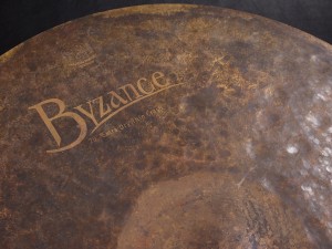 Meinl マイネル　Byzance Extra Dry レイジング　磨き加工　ハンドハンマリング　オーガニック　ターキッシュシンバル　エクストラ ドライ シン クラッシュ　20インチ　Anika Nilles アニカニルズ　