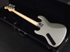 Red Hot Chili Peppers レッチリ レッドホット チリ ペッパーズ フリー musicman stingRay Bass インカシルバー Modulus IS SLV