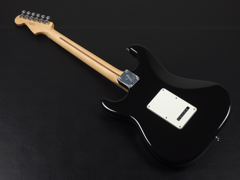 Fender Player Stratocaster HSS Black 税込販売価格 ￥76,230- 新品 伝統に基づき製作された