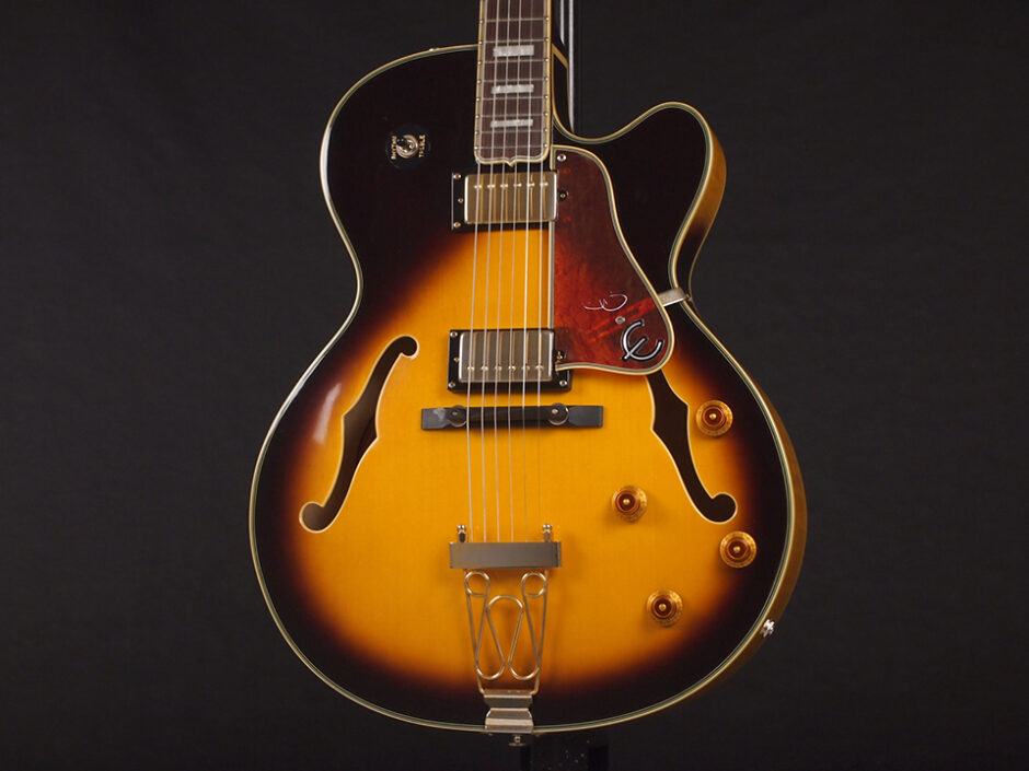 Epiphone Joe Pass Emperor II VS 税込販売価格 ￥54,800 中古 ジャズギター初心者におすすめのフルアコ
