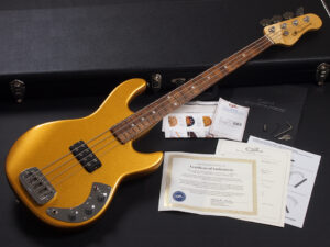 Fullerton California made in USA L-2000 L-1500 Fender outlet Jazz Bass Custom Shop Pharaoh Gold ゴールド