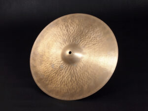 ジルジャン カナダ ロバートジルジャン A K Z 15 16 18 20 クラッシュ Light custom sabian HHX Meinl Byzance Kieh moon Zak Starky