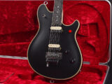 ヴァンヘイレン エディ Edward Van Halen Eddie PEAVEY Musicman Axis 5150 Friedman Brown ウルフギャング Kramer クレーマー