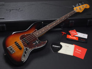 Fender　American Professional II Jazz Bass Rosewood Fingerboard 3-Color Sunburst