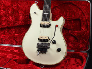 ヴァンヘイレン エディ Edward Van Halen Eddie PEAVEY Musicman Axis 5150 Friedman Brown ウルフギャング Kramer クレーマー