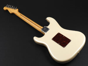 mex プレイヤー MIJ Traditional hybrid 2 ストラトキャスター 1960 60s 50s ST62 ST57 FRT フロイドローズ SSH 白 ホワイト オリンピックパール