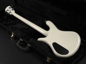 warwick streamer thumb euro Fodera Ken Smith Sadowsky Aguilar mayones