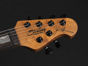 Musicman JP Luke シグネチャー ESP Ibanez EVH Peavey ペトルーシ シグネチャー アーティスト