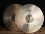 SABIAN AA Regular Hats 14インチ セイビアン ハイハットセット AAハッツ レギュラーハッツ 定番ハイハット 14ハイハット バランス良好 ナチュラルサウンド ブライト寄り オールジャンル対応 ロック ポップス ジャズ スタジオ定番 ライブ向き レコーディング向き 明瞭なチック音 安定したオープンサウンド 扱いやすい プロユース B20ブロンズ カナダ製 ドラムシンバル 中古シンバル