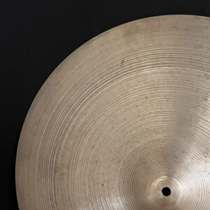 Zildjian A Medium Ride 20インチ ジルジャン Aライド ミディアムライド ライドシンバル 定番ライド ブライトサウンド バランス良好 万能型 ピング明瞭 クラッシュライド対応 ジャズ ロック ポップス スタジオ定番 レコーディング対応 プロユース ドラムシンバル B20ブロンズ USA製 中古シンバル