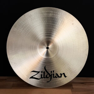 Zildjian A Suspended Medium Thin 16 Zildjian A thin crash 16 18 20インチ ジルジャン A クラッシュ サスペンデット サスペンド サッシン ブライトサウンド バランス良好 万能型 レスポンス 吹奏楽 オーケストラ ジャズ ポップス スタジオ定番 ドラムシンバル B20ブロンズ USA製 中古シンバル