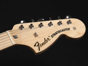 Fender Made in Japan Traditional 70s Stratocaster Natural MIJ ST ジャパン Traditional hybrid トラディショナル 2 II ストラトキャスター 1970 1972 ST72 TX VWH OWH ビンテージ ホワイト ヴィンテージ 白