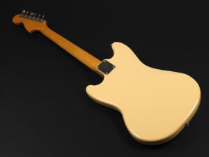 Fender Japan MG69 YWH ~Yellow White~ Traditional II 2 ムスタング 60s 70s series made in japan MIJ mustang ニルバーナ カートコバーン kurt Cobain Nirvana 白