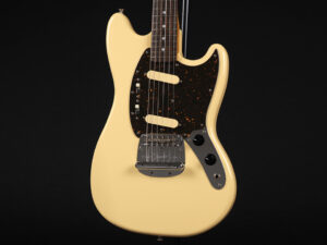 Traditional II 2 ムスタング 60s 70s series made in japan MIJ mustang ニルバーナ カートコバーン kurt Cobain Nirvana 白