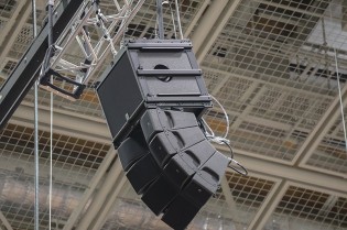 L-ACOUSTICS / KIVA II